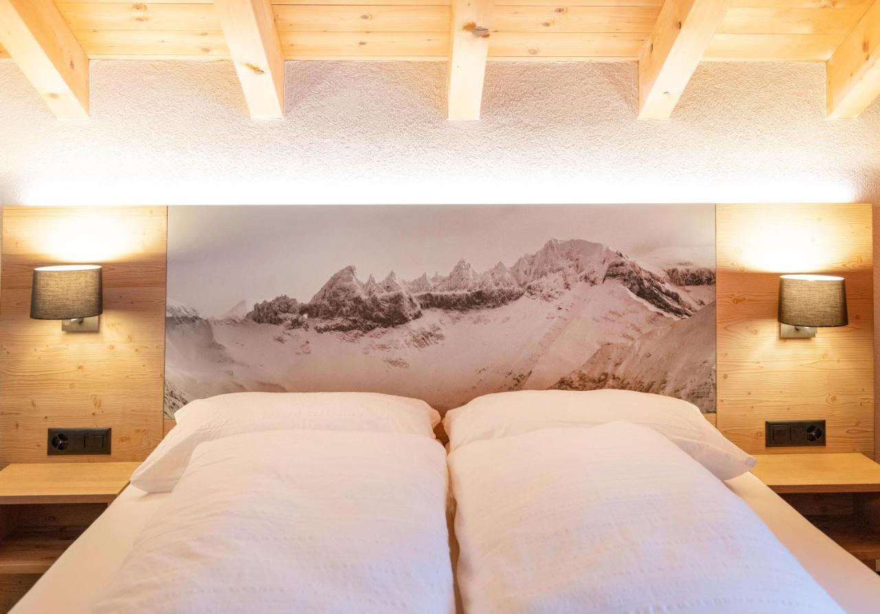 Hotel Bergfuehrer เอล์ม ภายนอก รูปภาพ