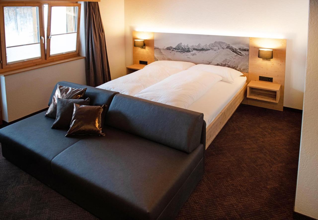 Hotel Bergfuehrer เอล์ม ภายนอก รูปภาพ